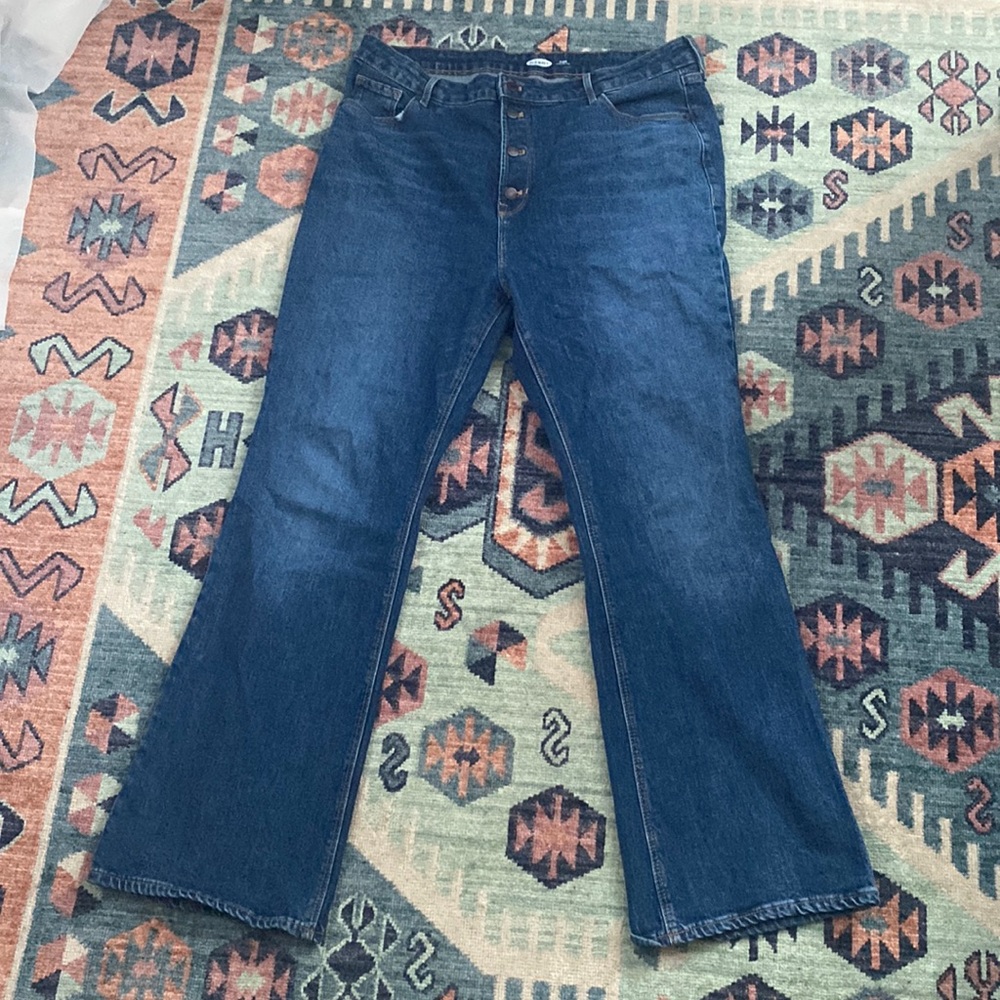 Old navy , size 18, dark wash, button fly flare jeans